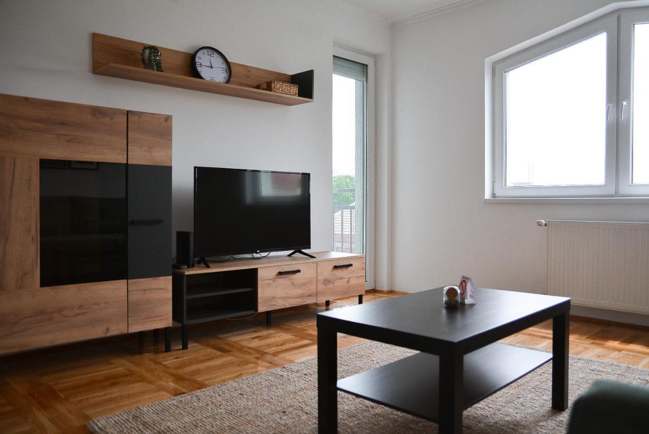 Crown Apartment 2 Subotica Exterior photo